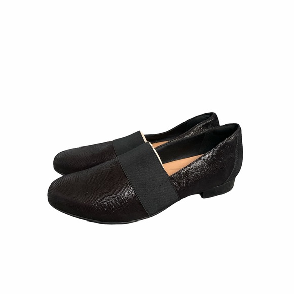 Black Unstructured by Clarks - Picture 2 of 5